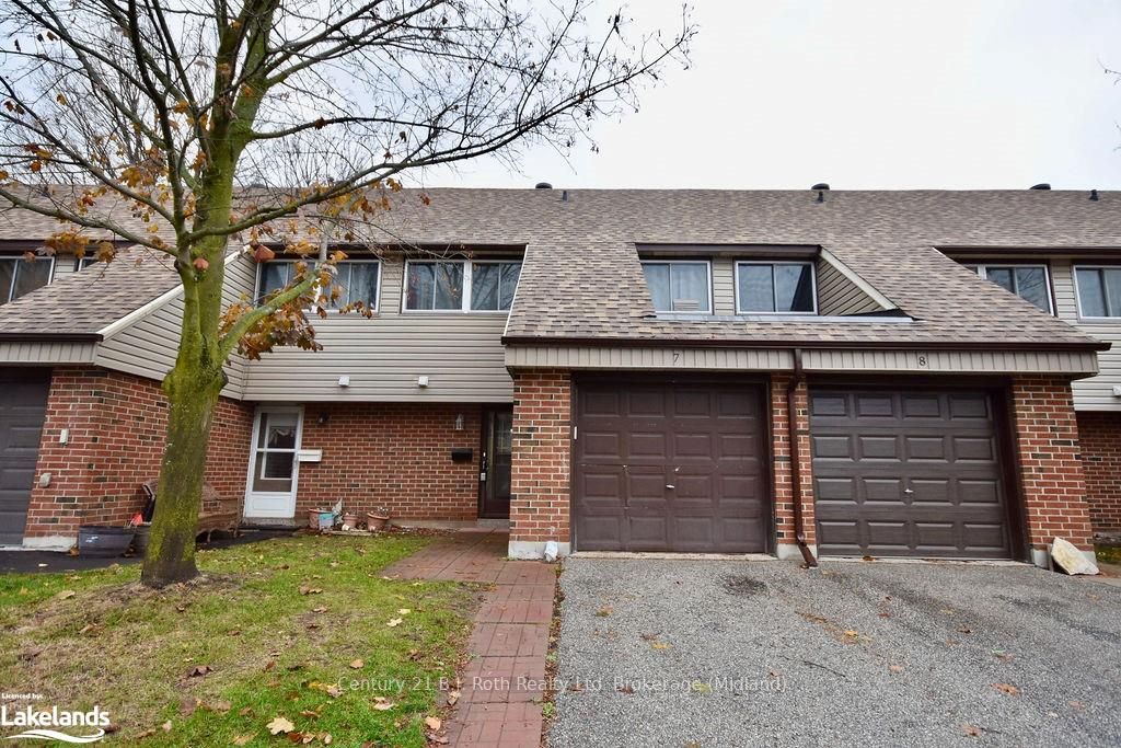 #7 - 441 Barrie Road Property Photo 1