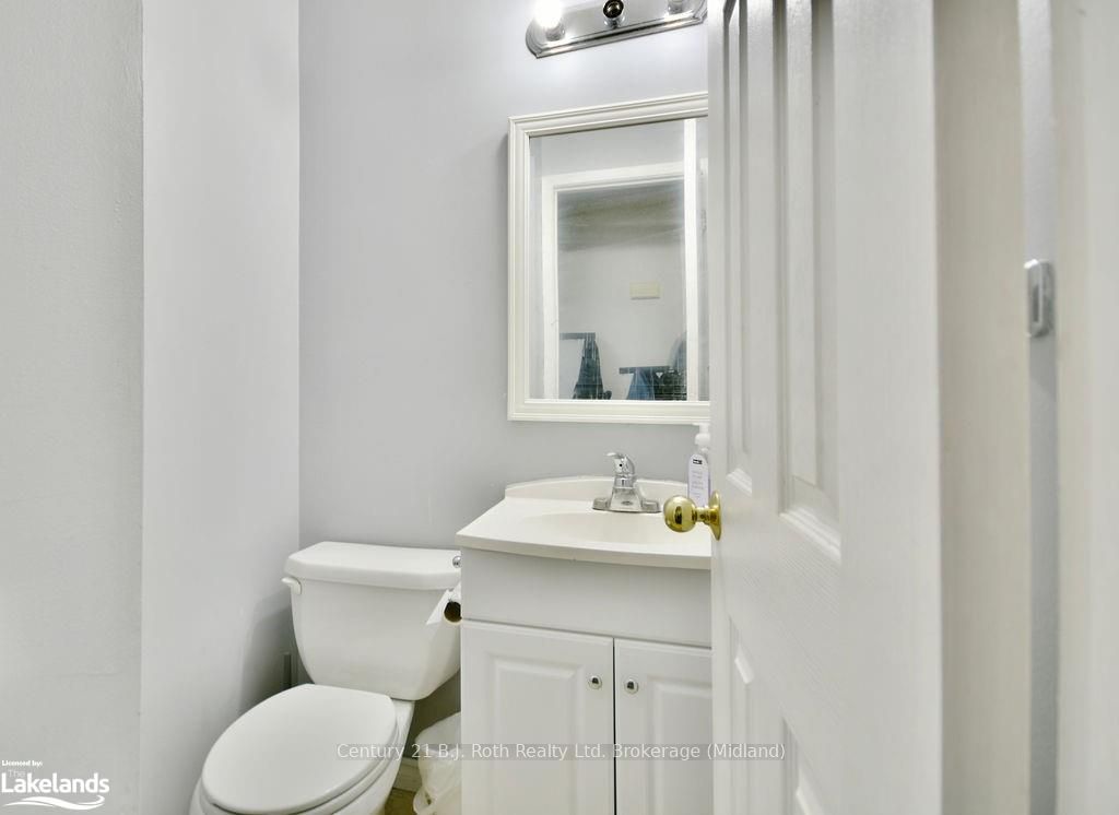 #7 - 441 Barrie Road Property Photo 3