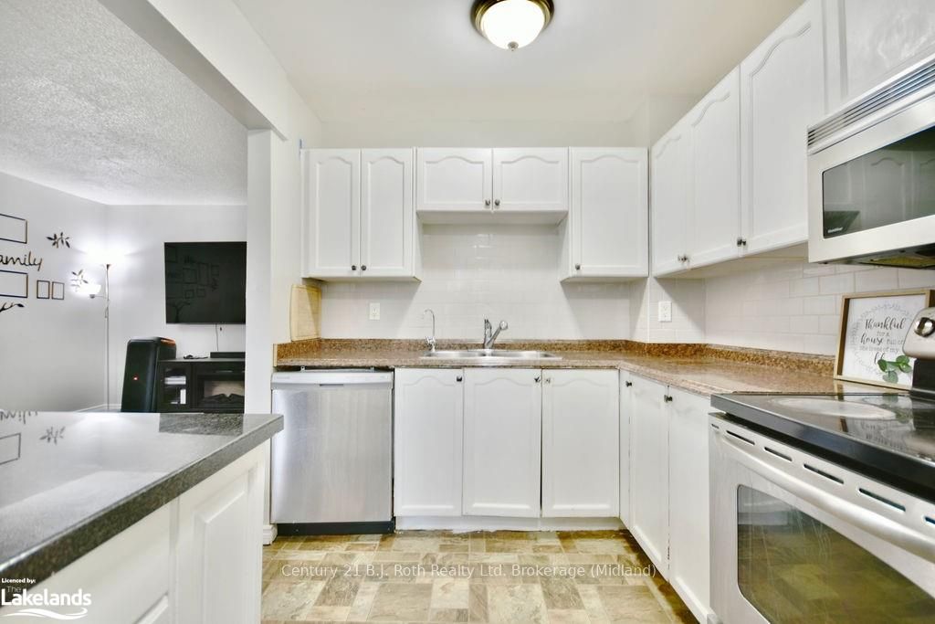 #7 - 441 Barrie Road Property Photo 5