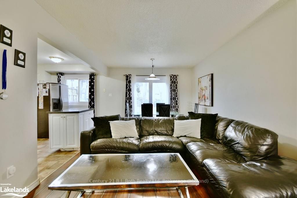 #7 - 441 Barrie Road Property Photo 11