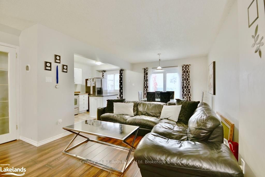 #7 - 441 Barrie Road Property Photo 12