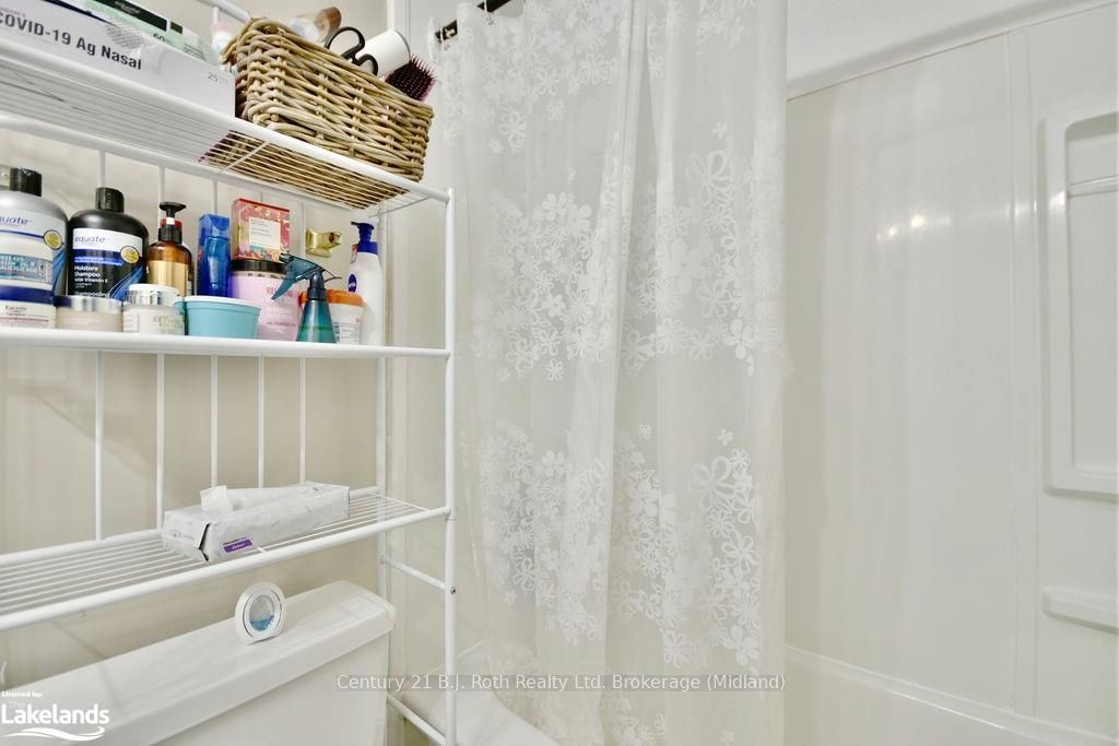 #7 - 441 Barrie Road Property Photo 18