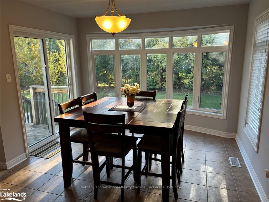 50 Silver Crescent Property Photo 10
