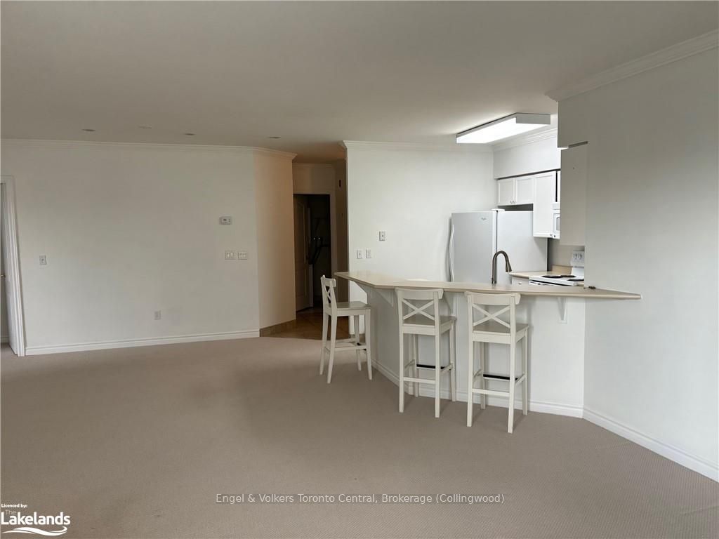 #102 - 16 Raglan Street Property Photo 8