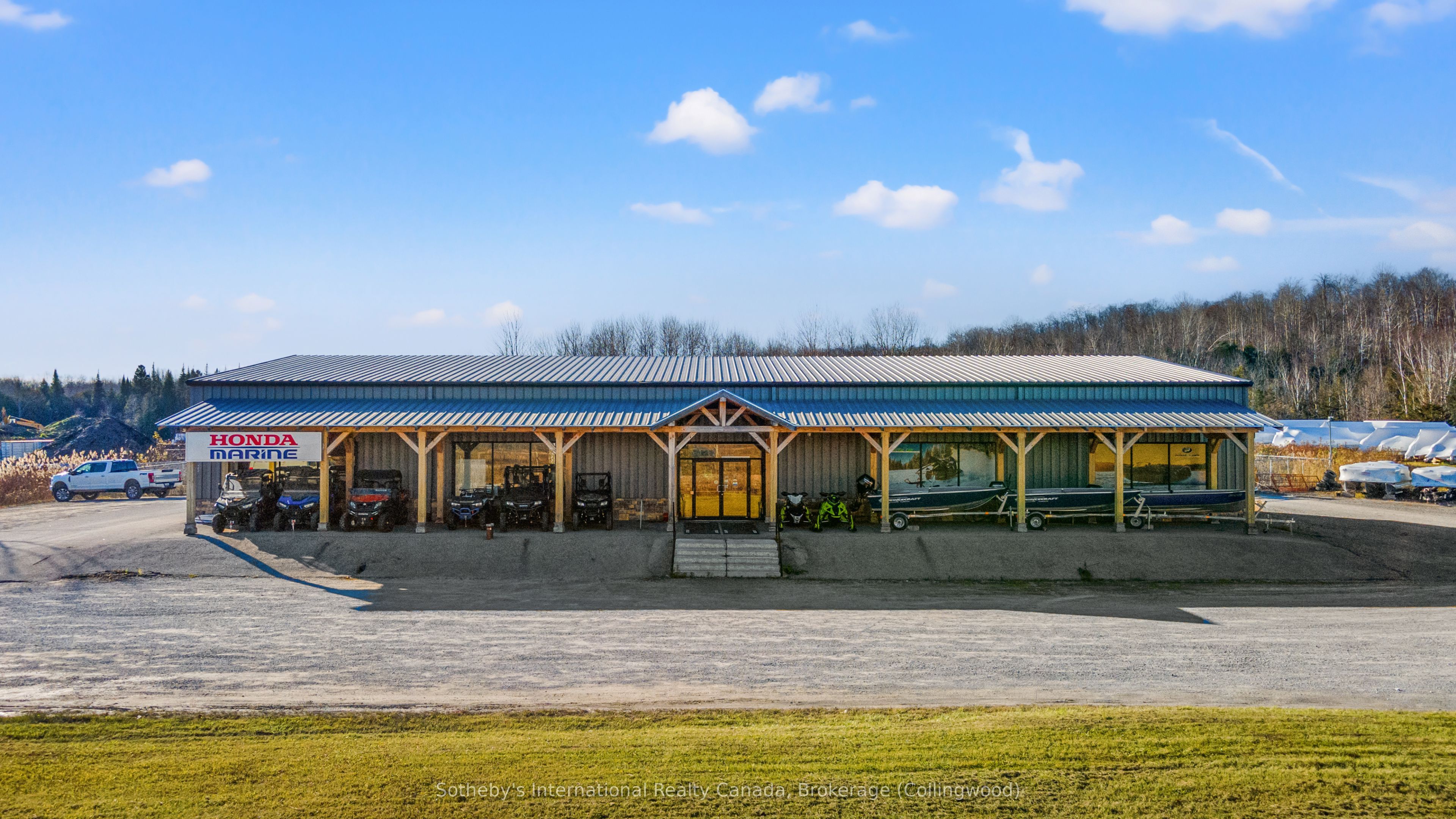 2558 West Service Road Property Photo