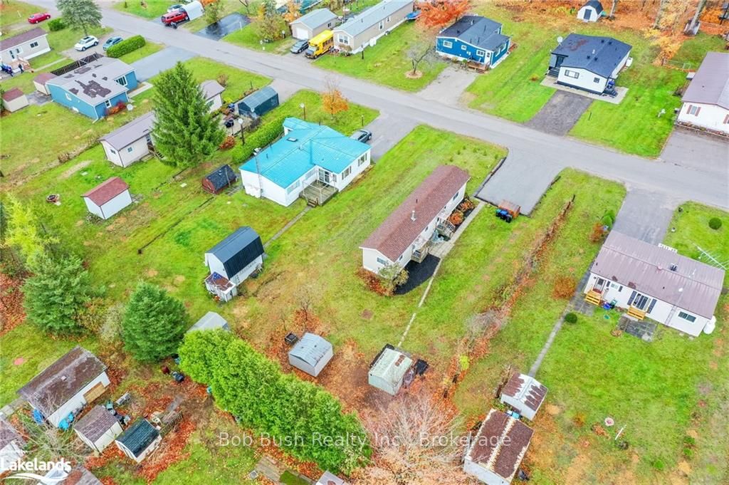 #6 - 5263 Elliott Sideroad Property Photo 37