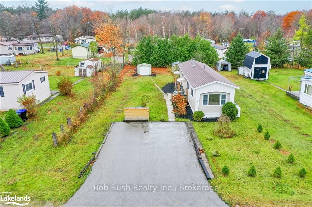 #6 - 5263 Elliott Sideroad Property Photo 39