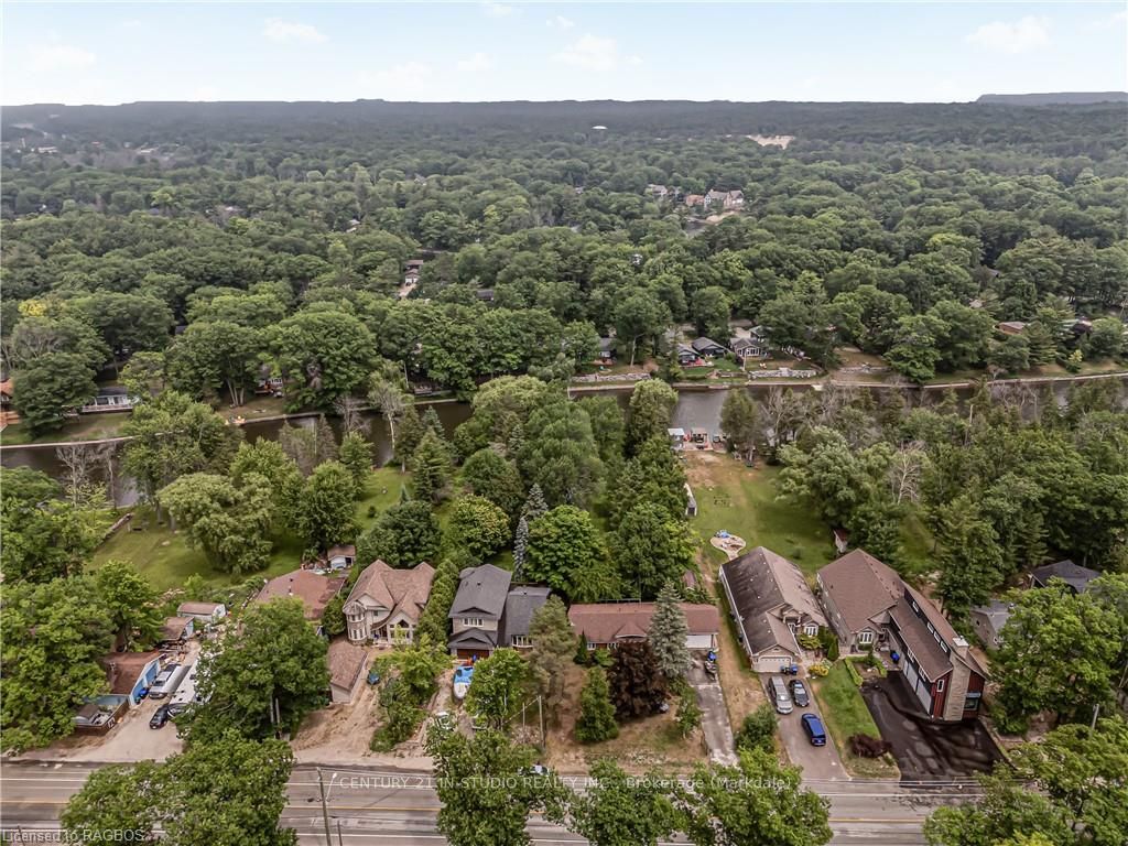 143 Sunnidale Road Property Photo 2
