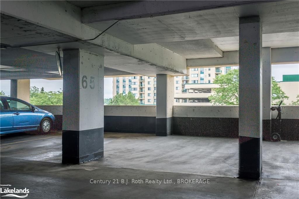 #305 - 65 Ellen Street Property Photo 38