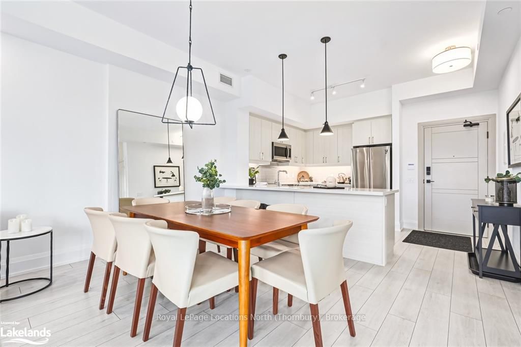 #211 - 1 Hume Street Property Photo 6