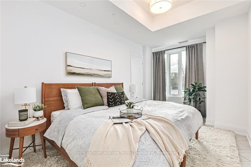 #211 - 1 Hume Street Property Photo 18