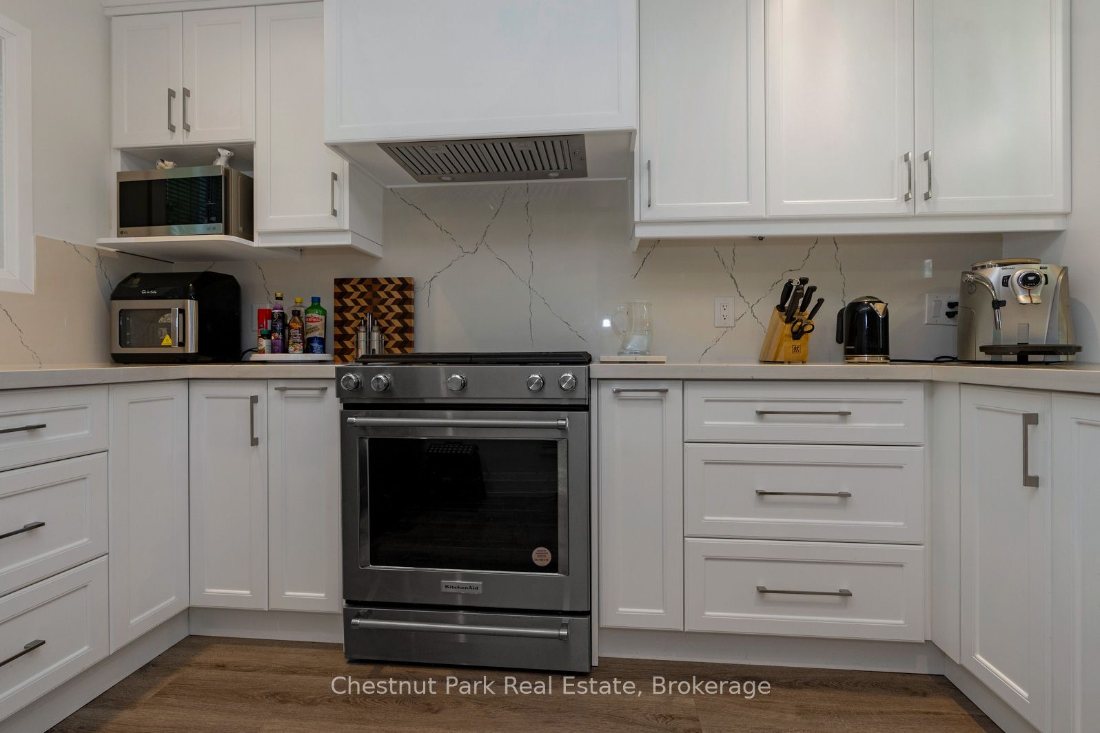 774 Johnston Park Avenue Property Photo 7