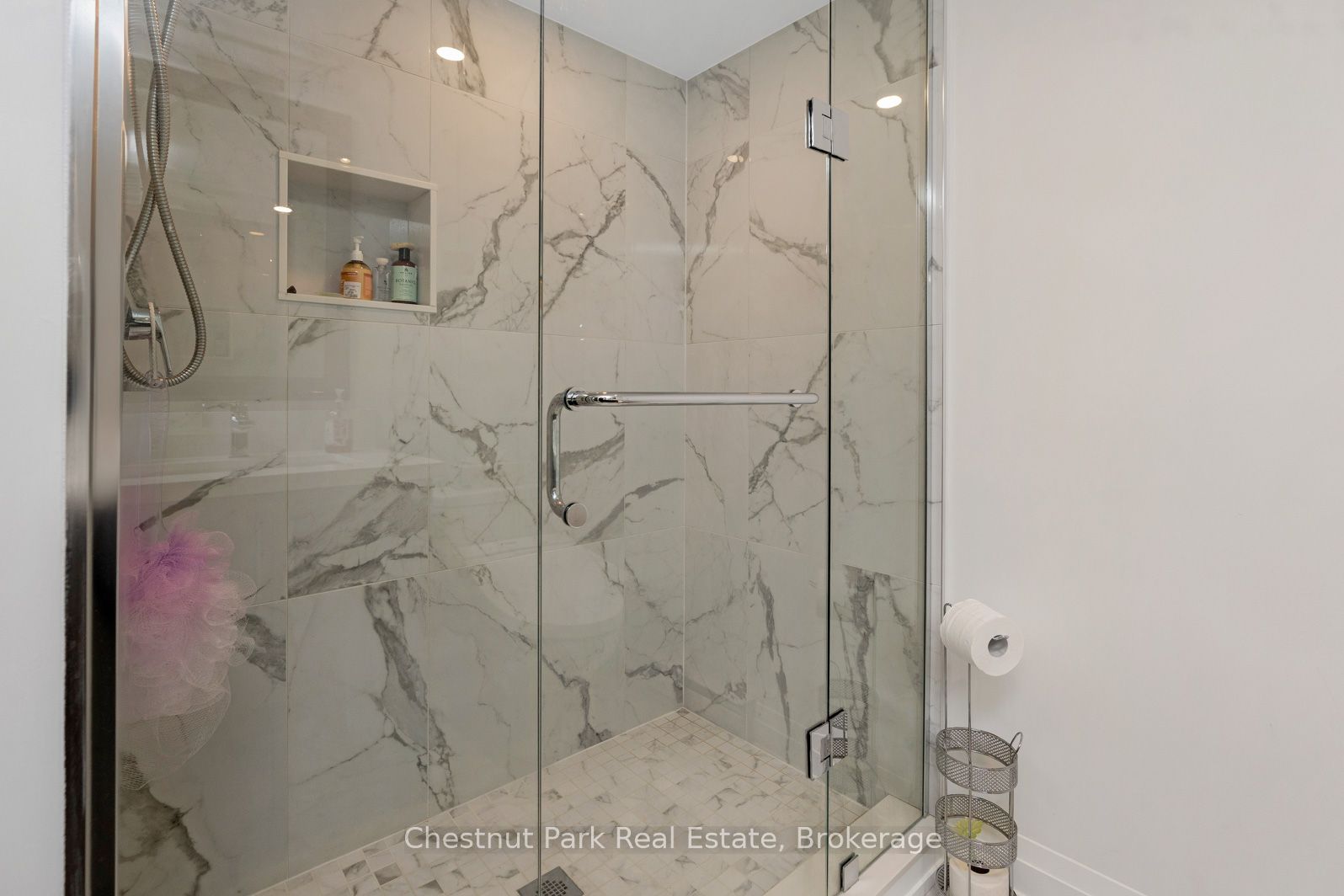774 Johnston Park Avenue Property Photo 17