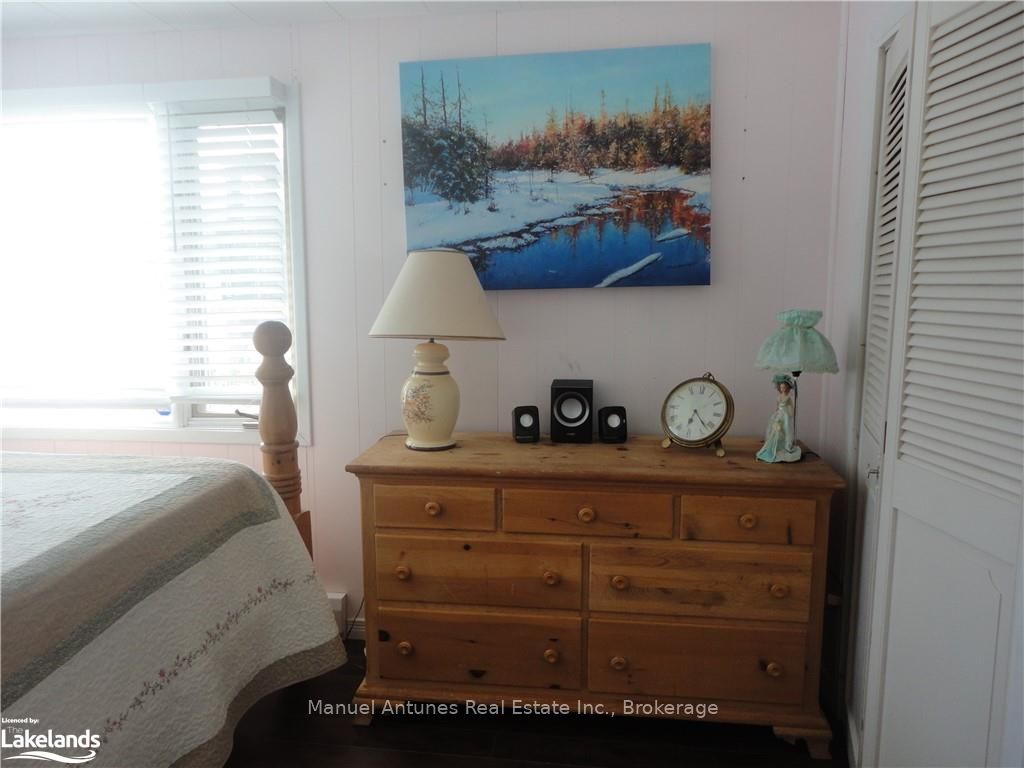 1089 Mosley Street Property Photo 32