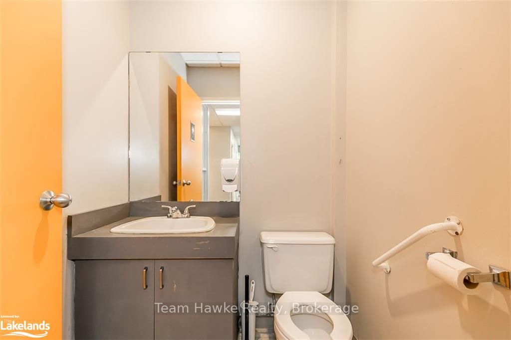 Address Unavailable Property Photo 25