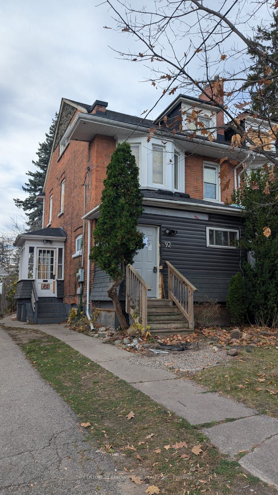 92 MARY Street Property Photo 1