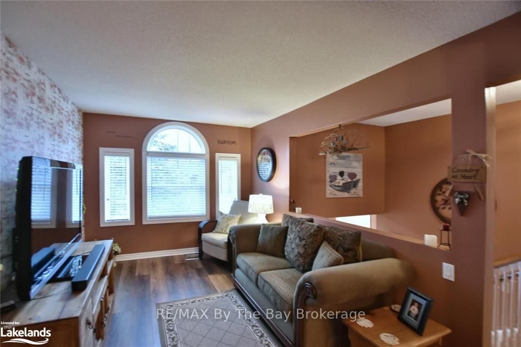 97 Glen Eton Road Property Photo 15