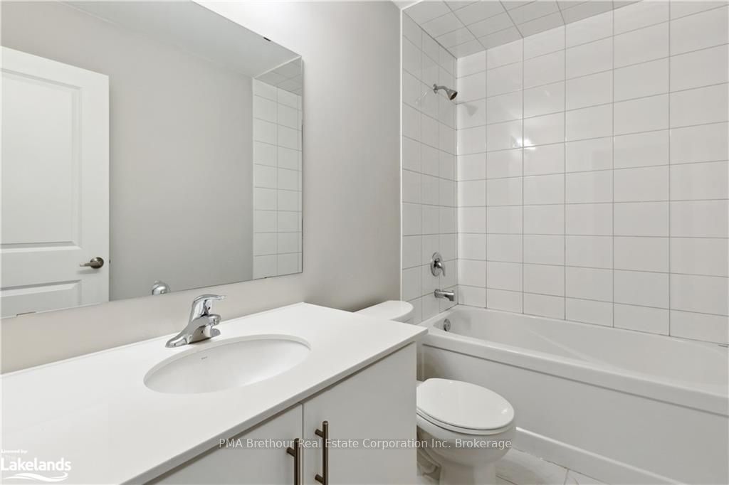 #1 - 33 Dawson Drive Property Photo 35