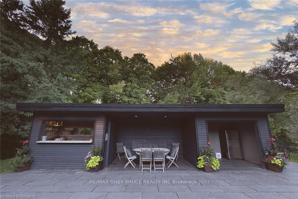 3476 Garden Of Eden Road Property Photo 8