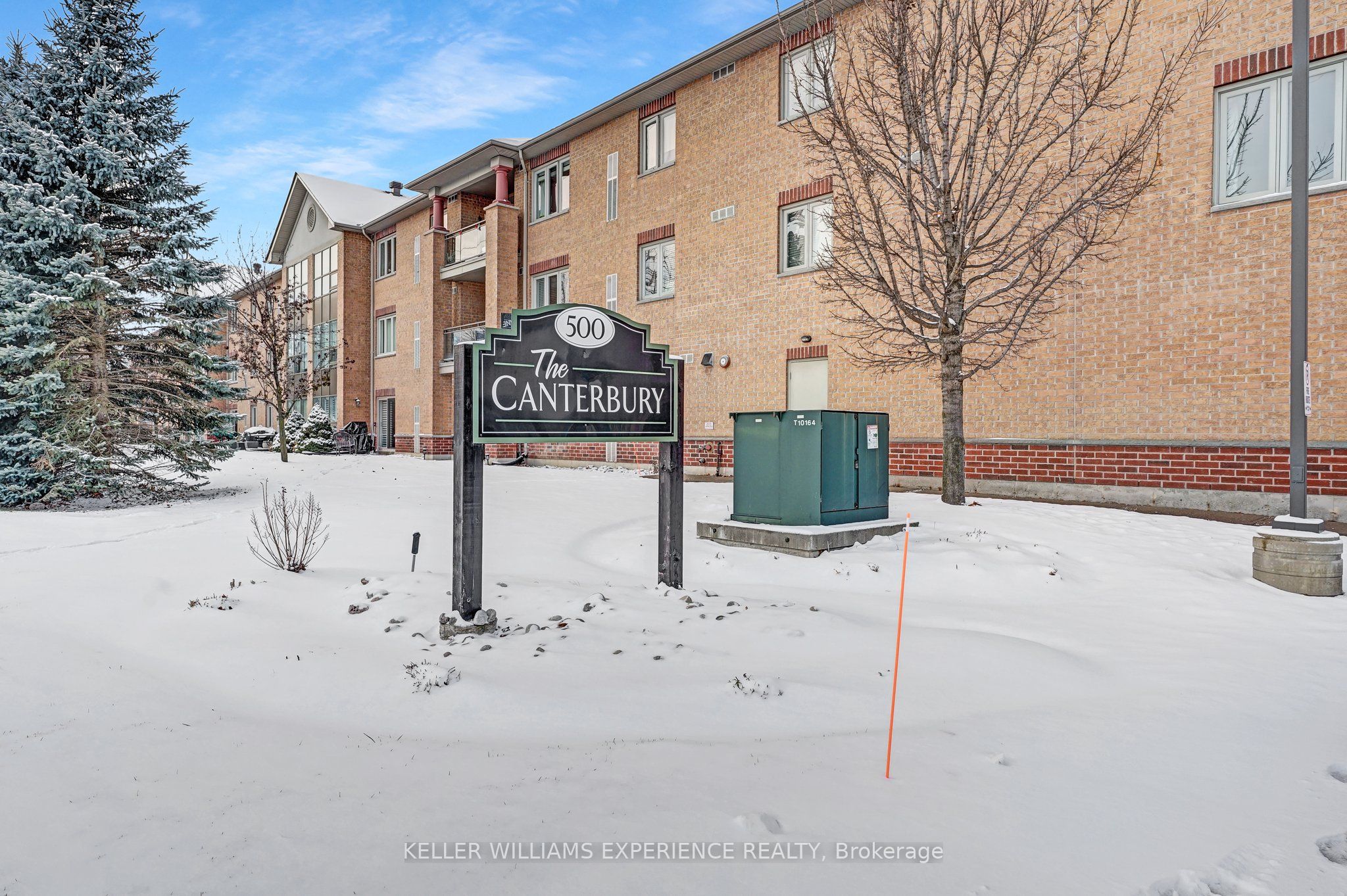 #109 - 500 Mapleview Drive Property Photo 1