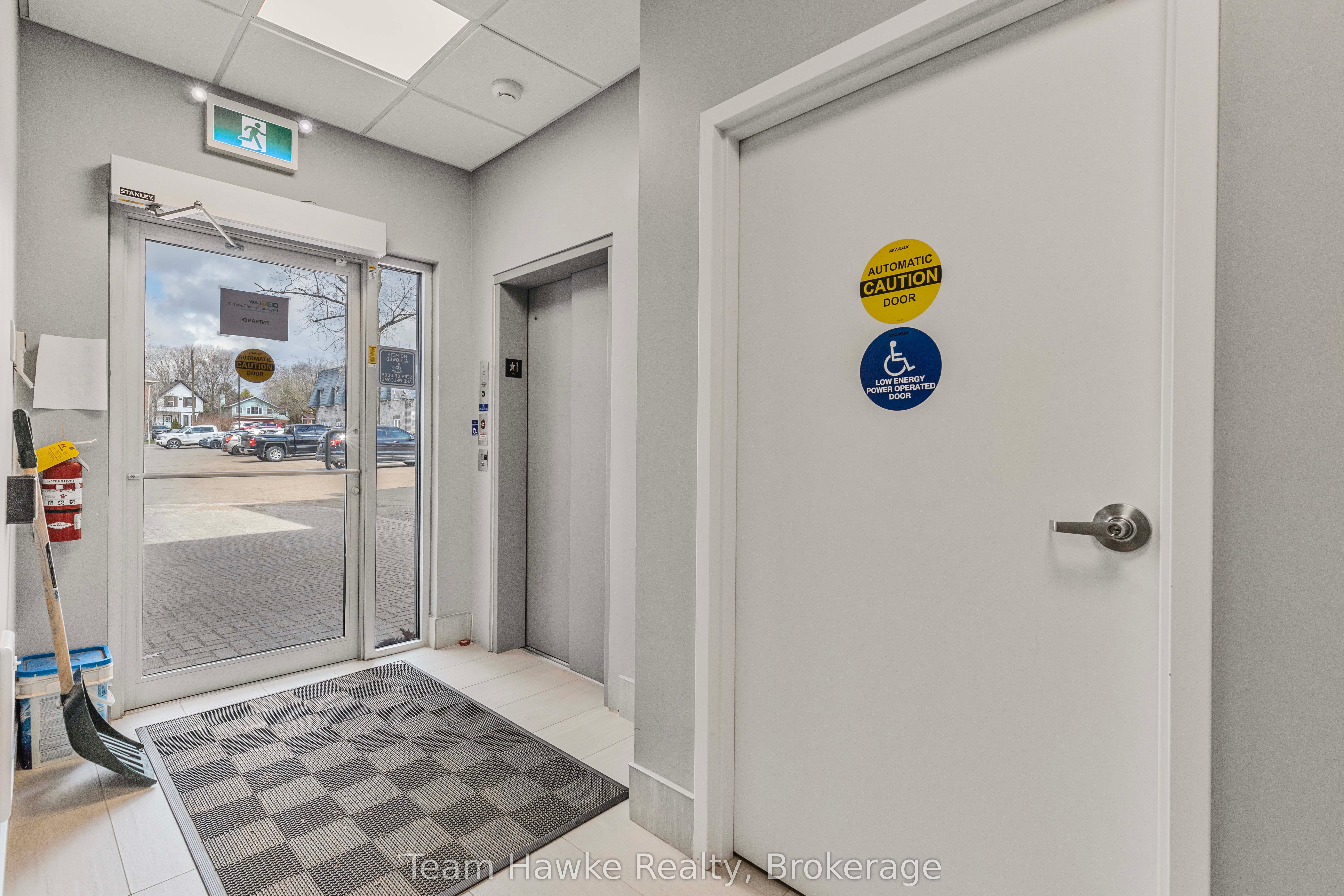 361&365 King Street Property Photo 11