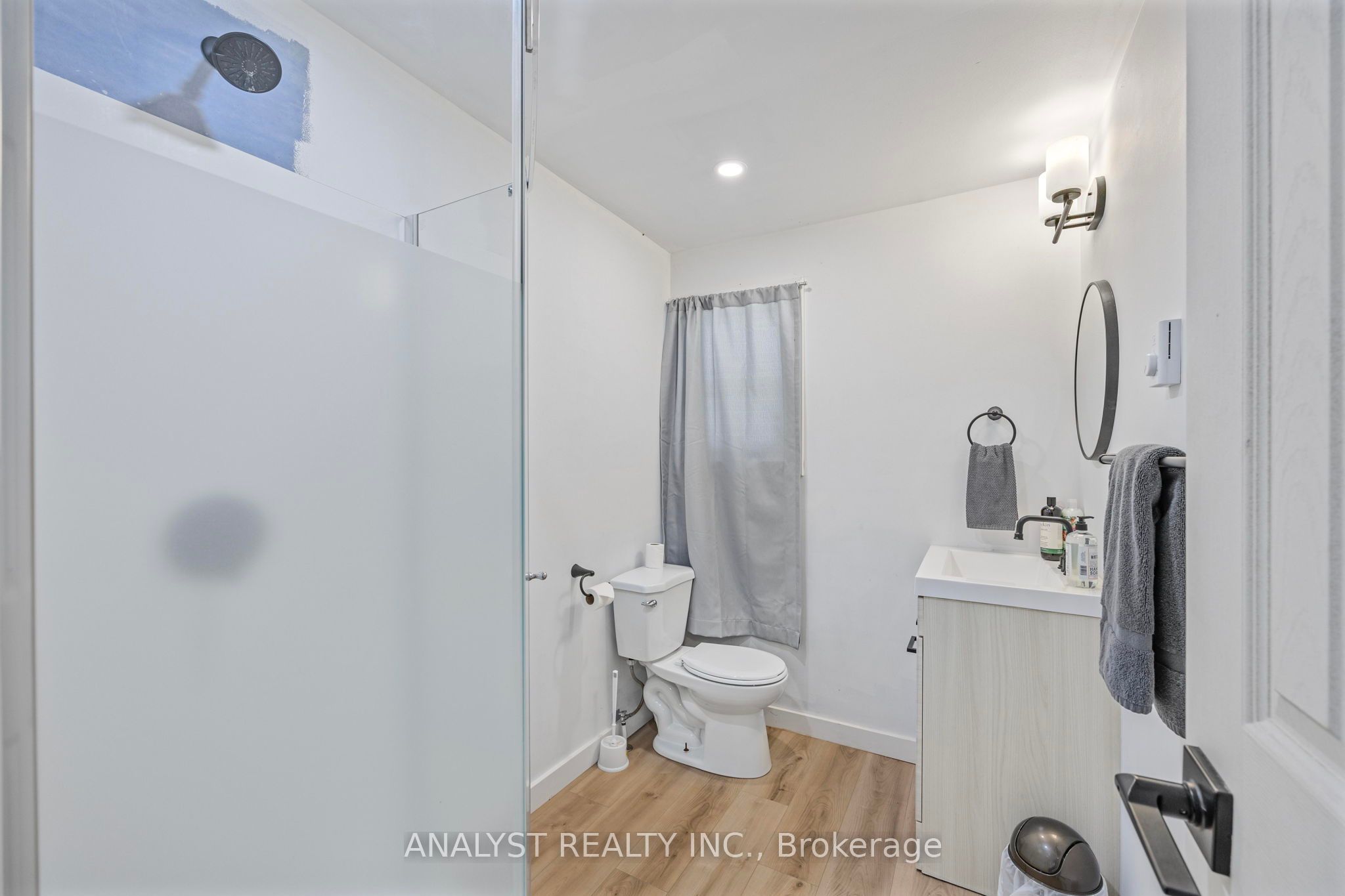 28 River Avenue Crescent Property Photo 26