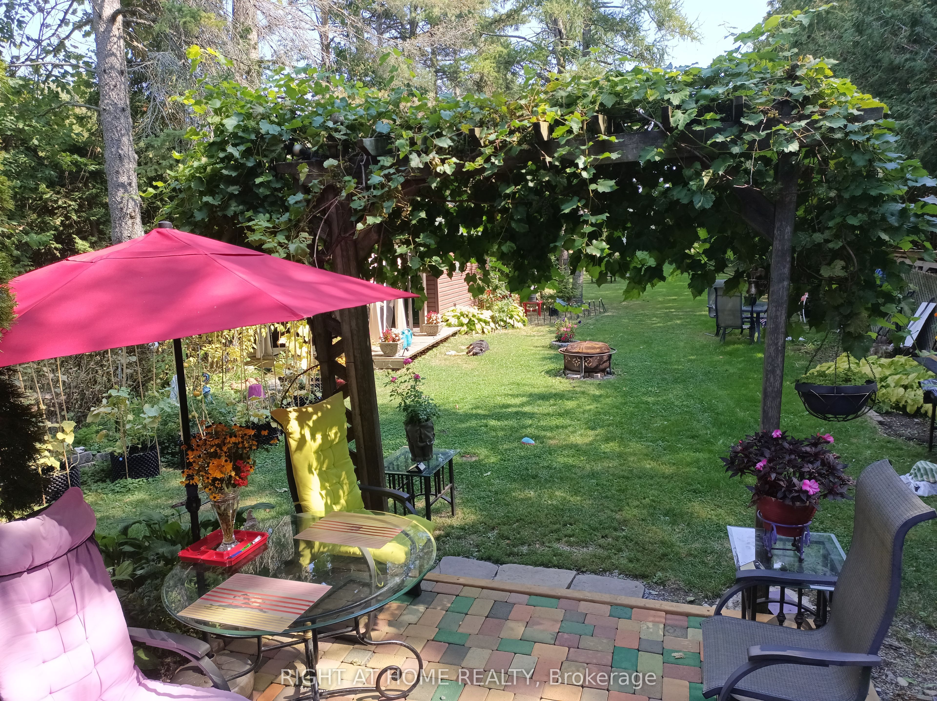 2323 Lakeshore Drive Property Photo 18