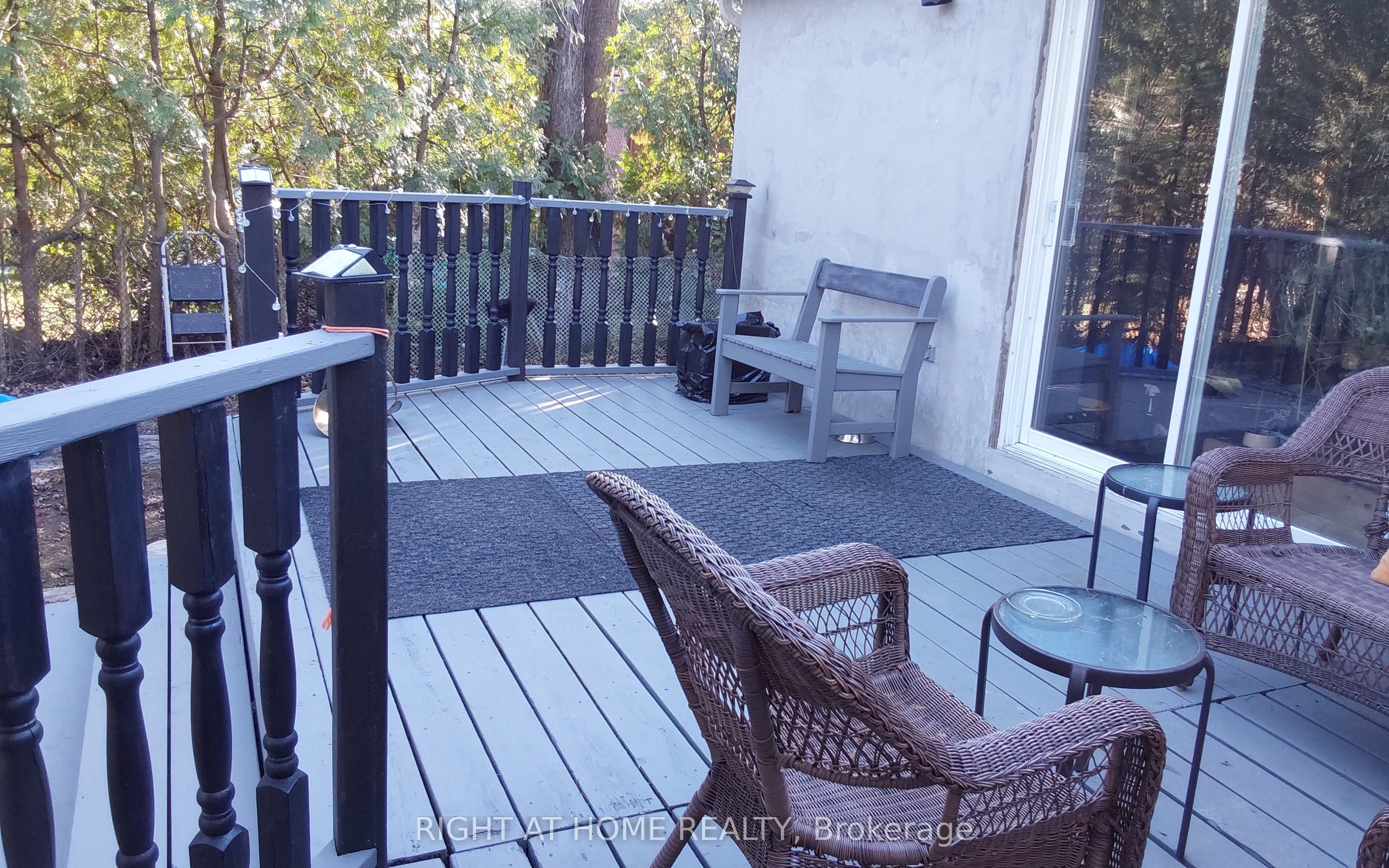 2323 Lakeshore Drive Property Photo 24