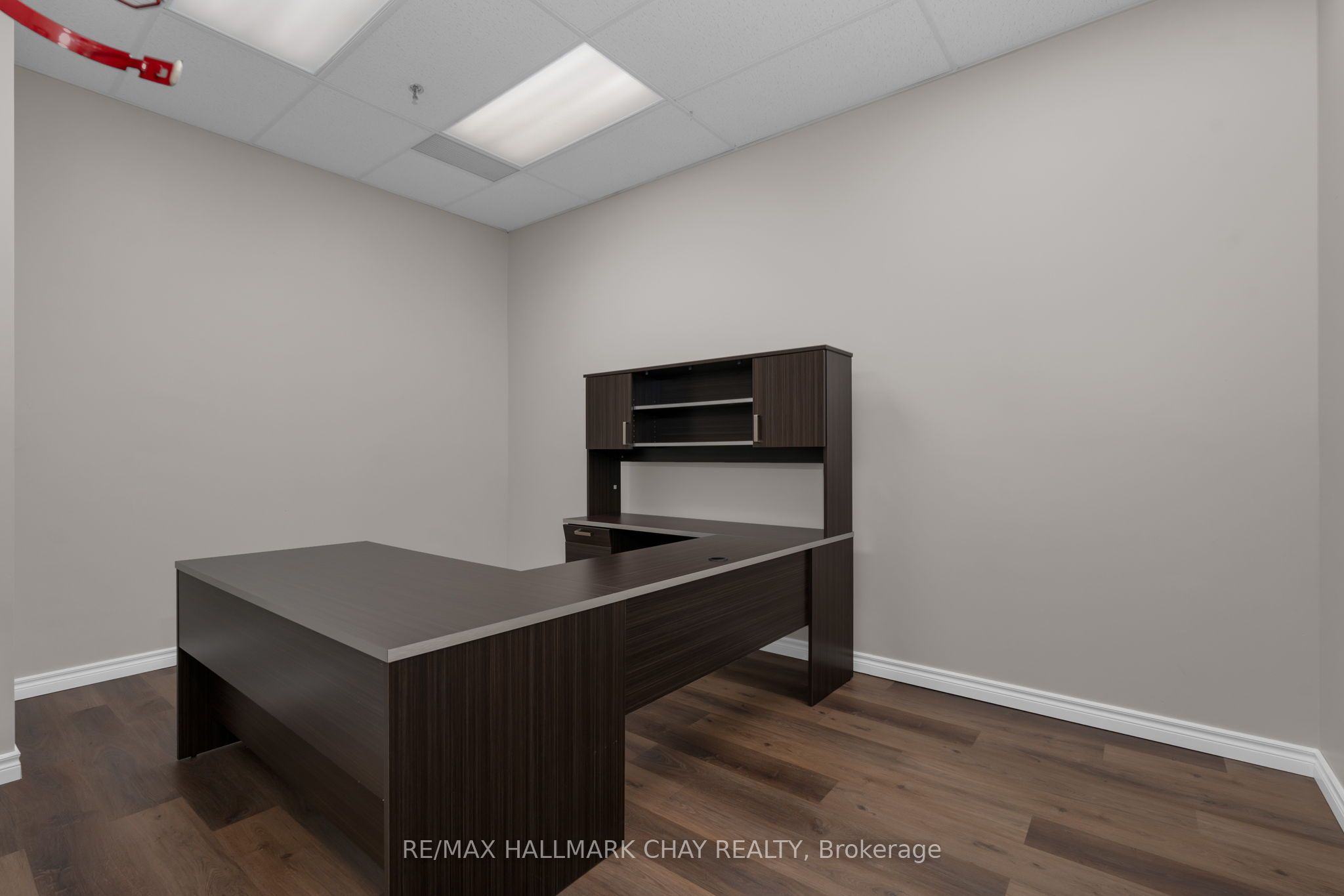 #lower B - 478 Bay Street Property Photo 12