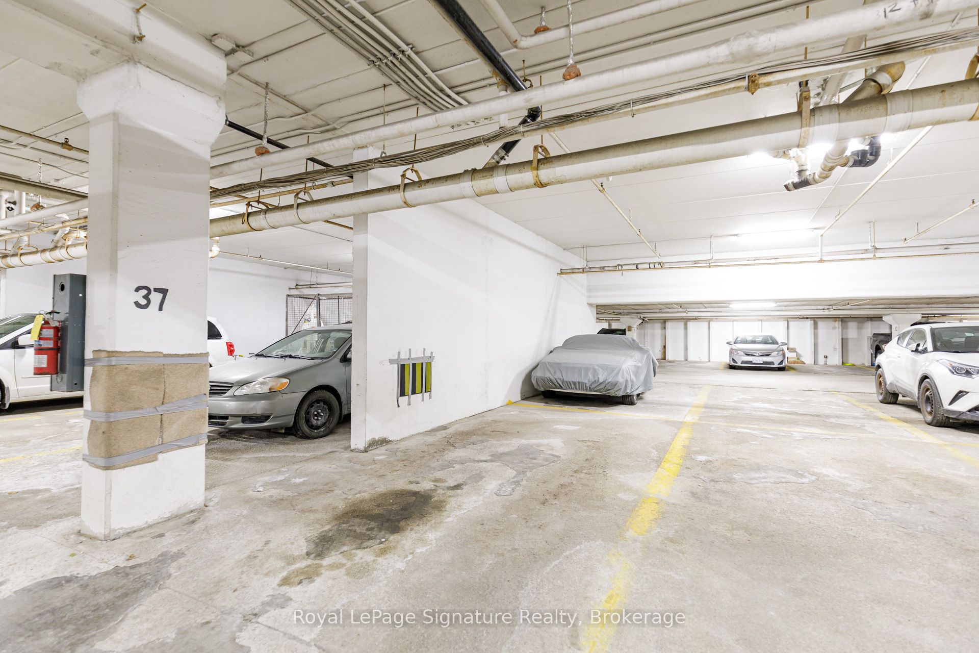 #608 - 172 Eighth Street Property Photo 28