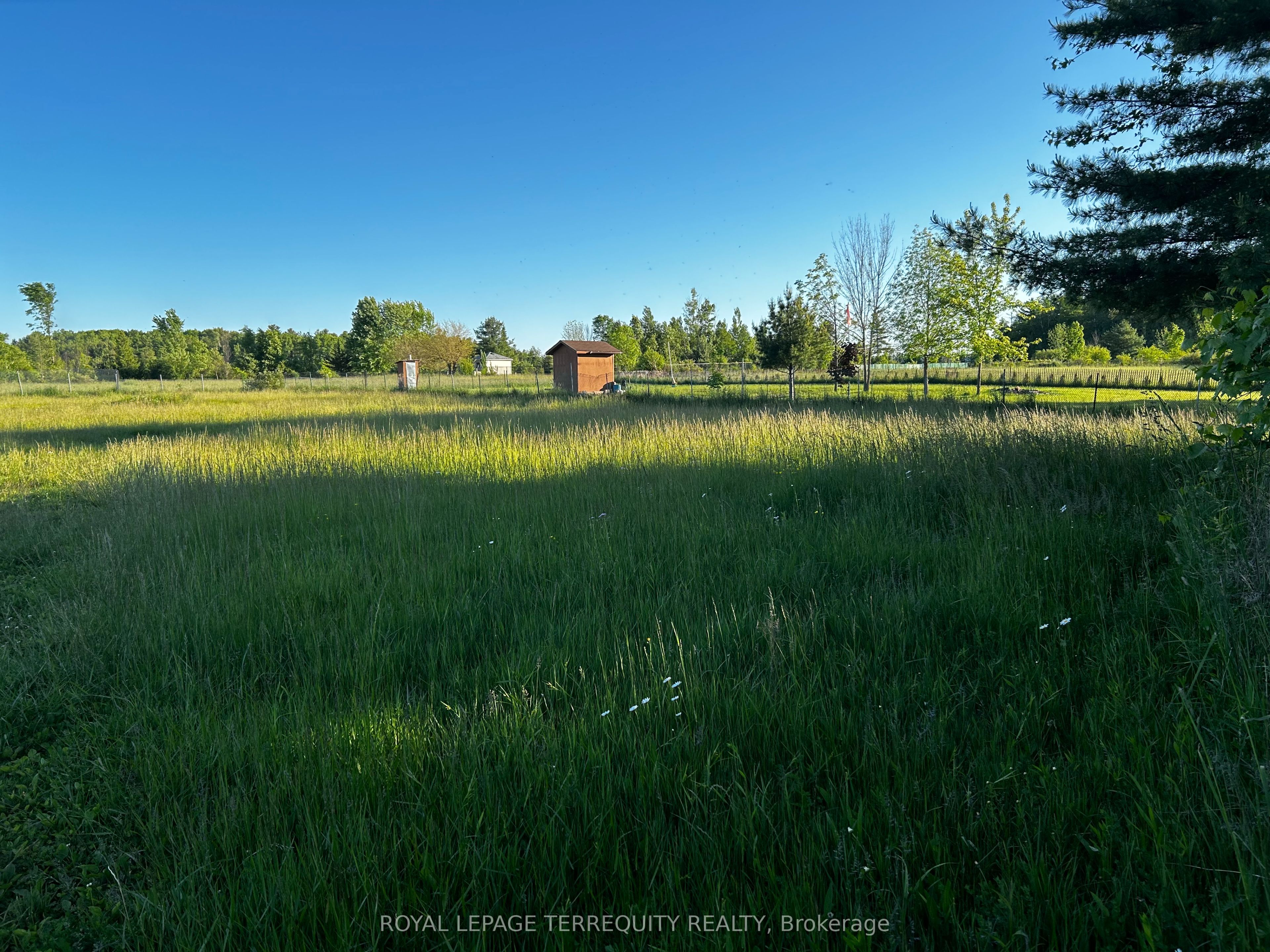 Lt 205 Mighton Court Property Photo 6