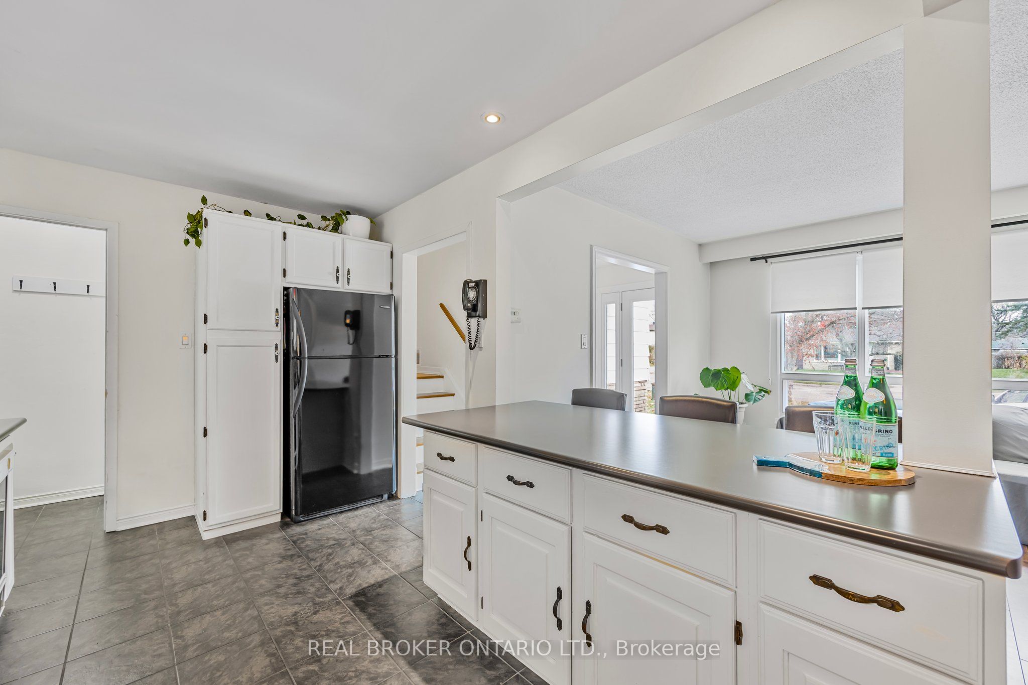 12 Curtiss Court Property Photo 17