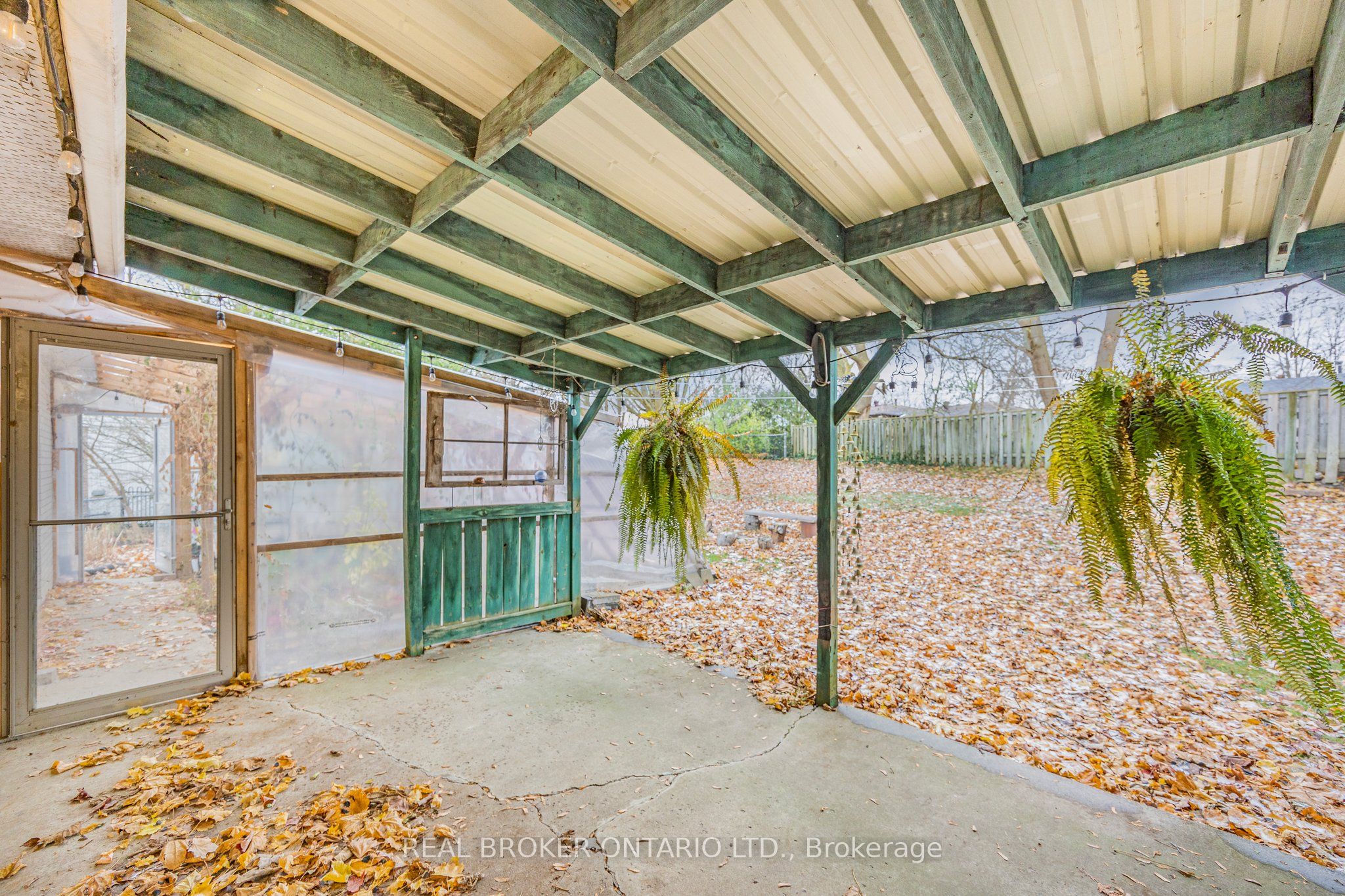 12 Curtiss Court Property Photo 40
