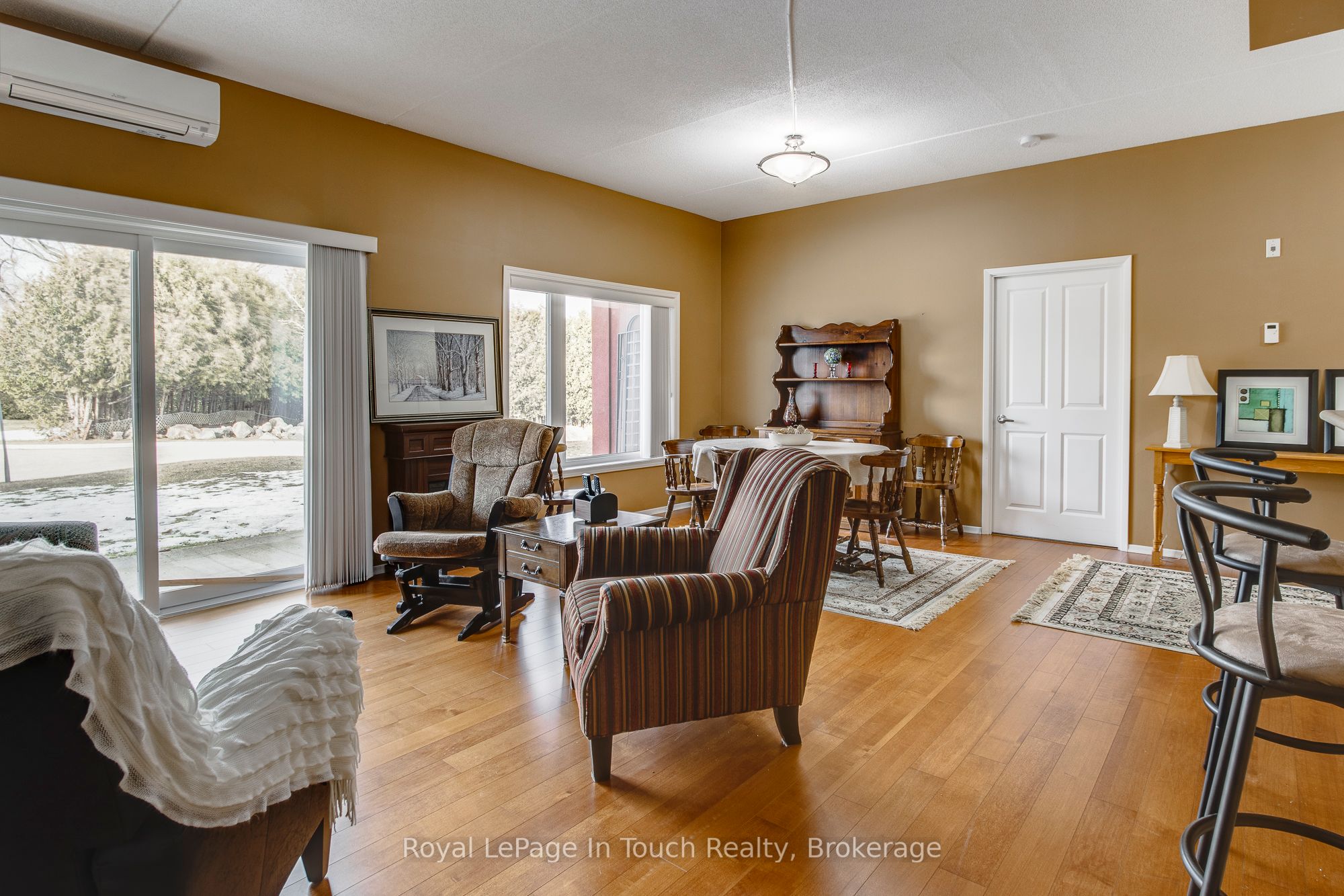 #104 - 333 Lafontaine Road Property Photo 3