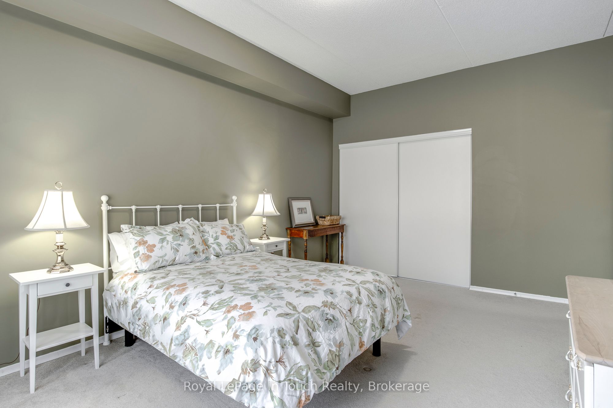 #104 - 333 Lafontaine Road Property Photo 14