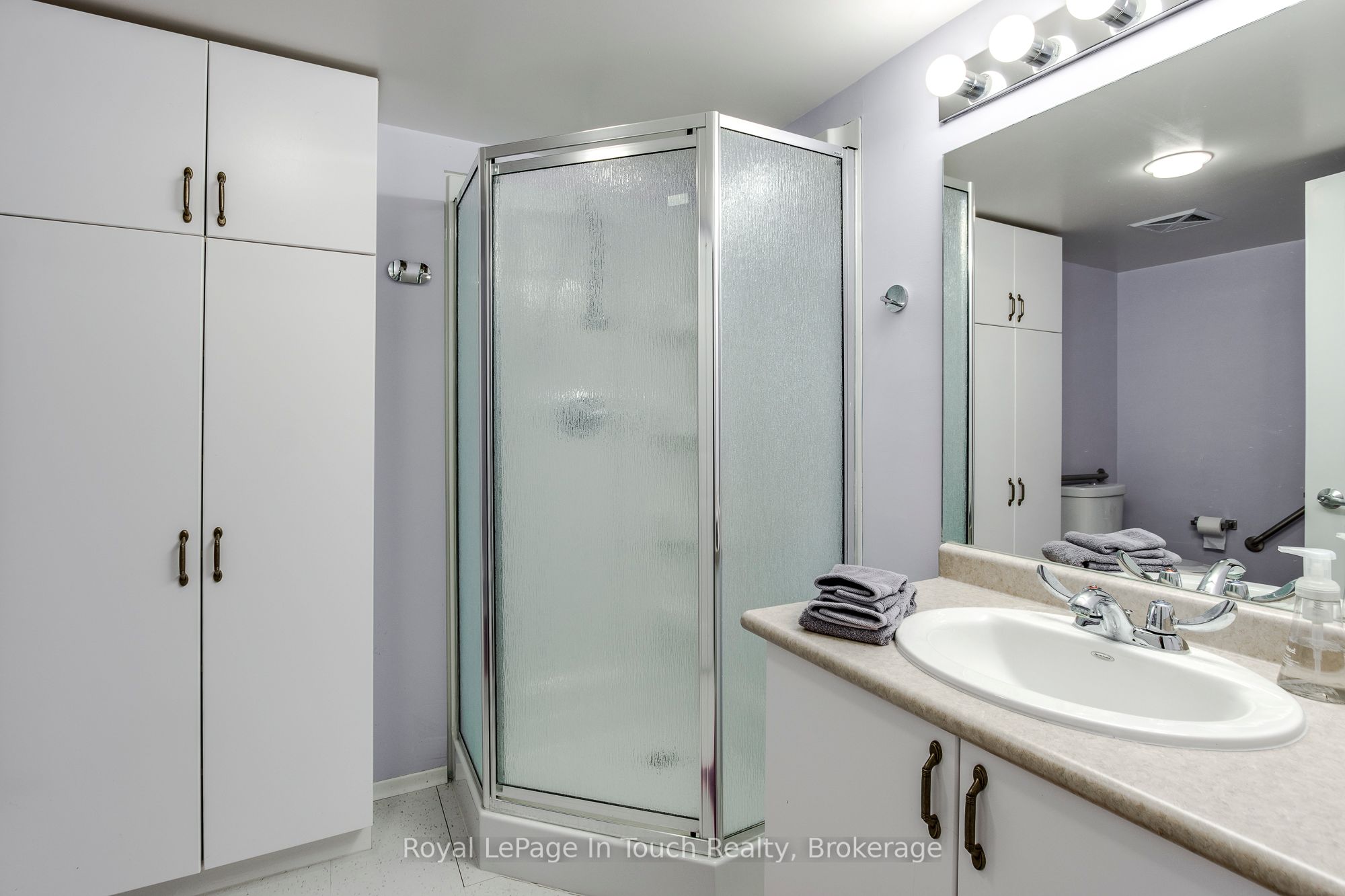 #104 - 333 Lafontaine Road Property Photo 21