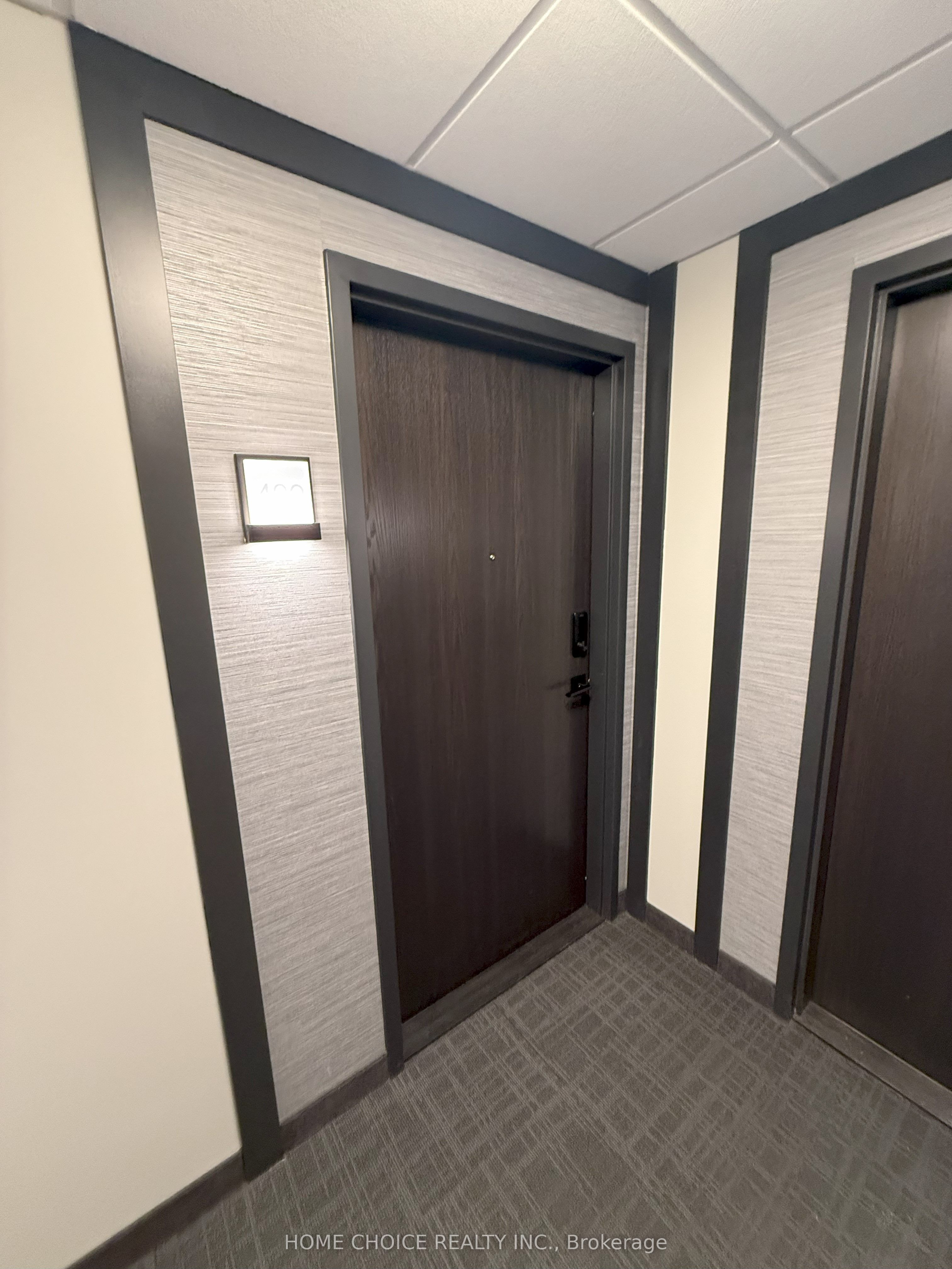 #409 - 56 Lakeside Terrace Property Photo 5