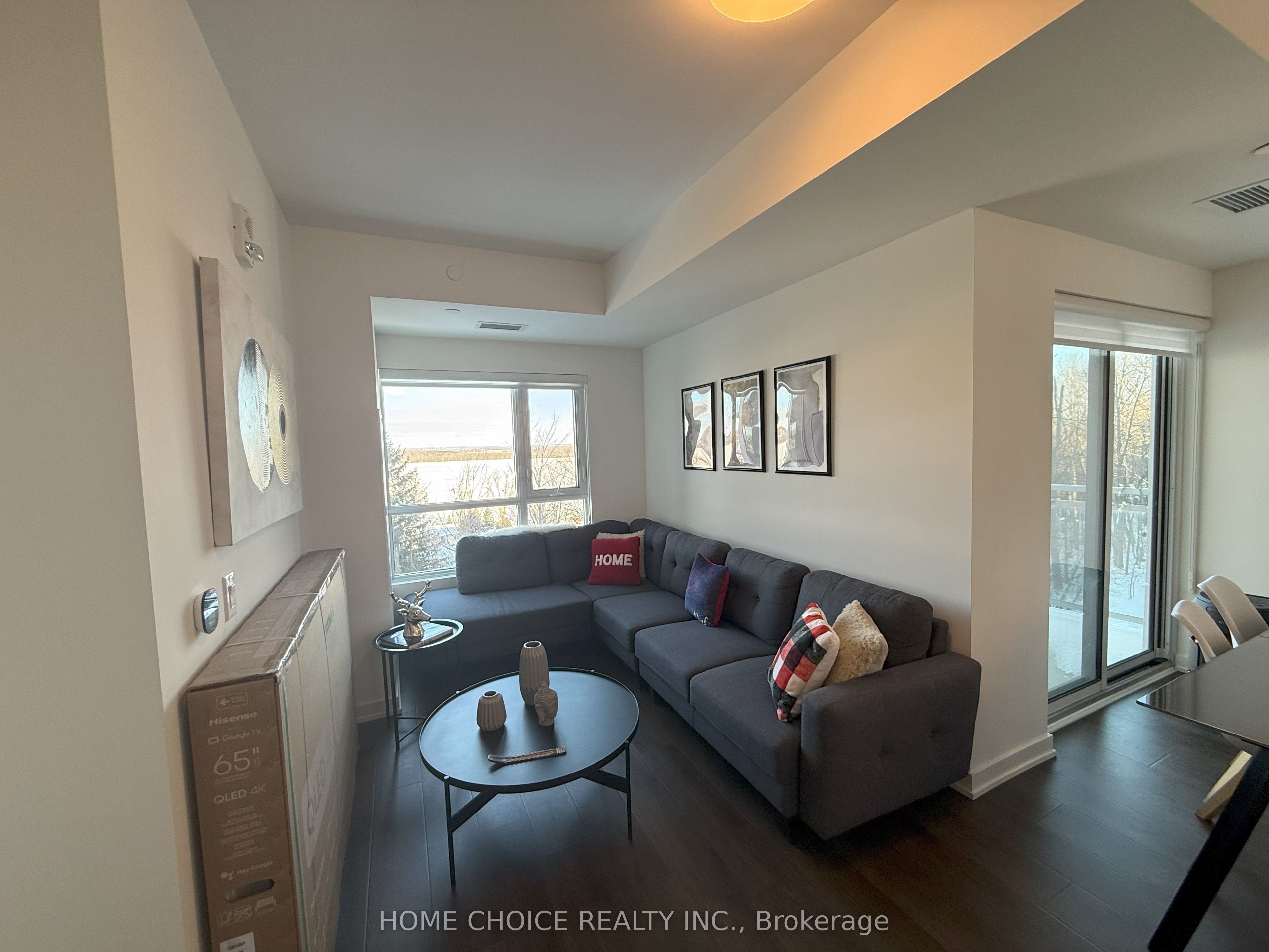 #409 - 56 Lakeside Terrace Property Photo 15