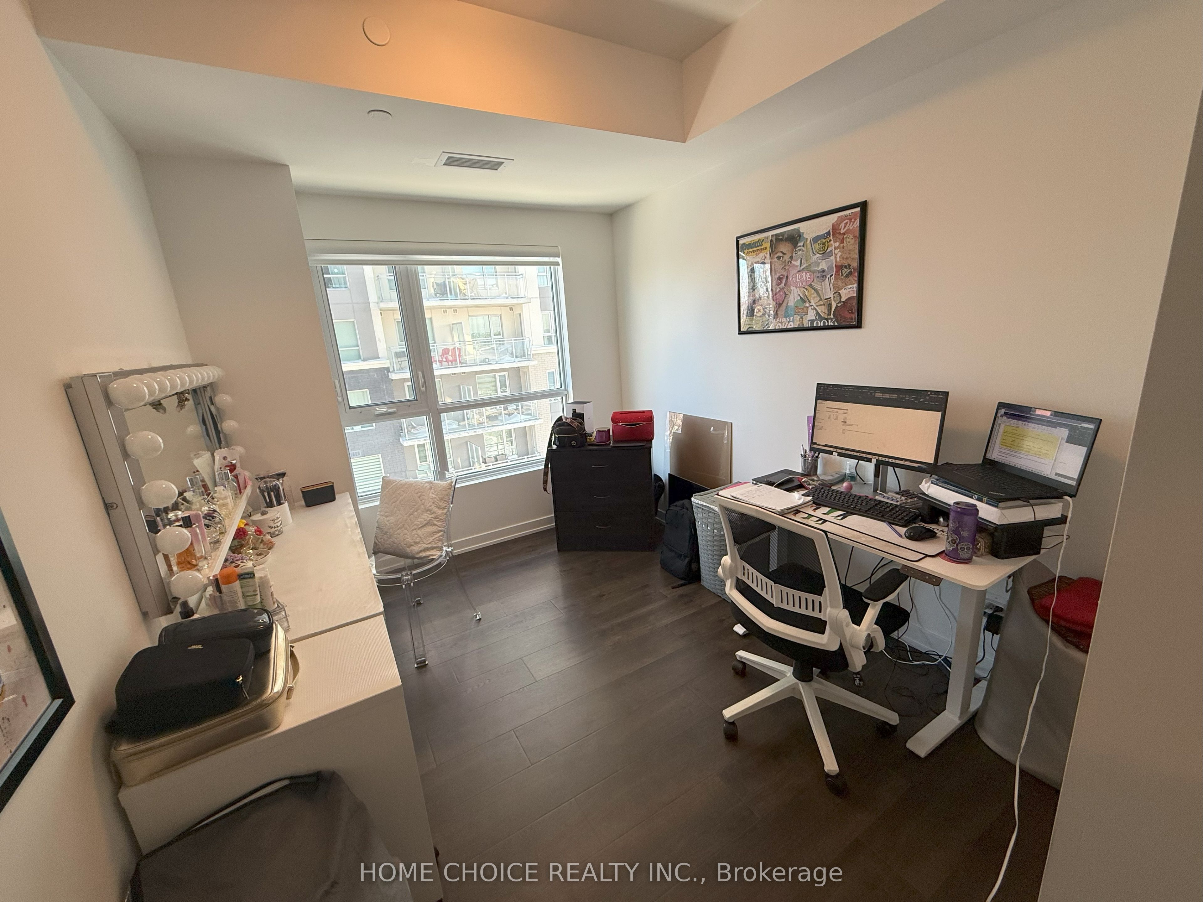 #409 - 56 Lakeside Terrace Property Photo 18