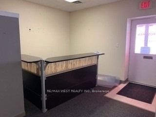 #6 - 64 Mississaga Street Property Photo 3