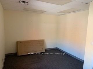 #6 - 64 Mississaga Street Property Photo 4