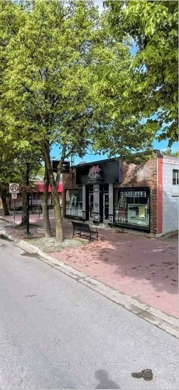 #6 - 64 Mississaga Street Property Photo 9