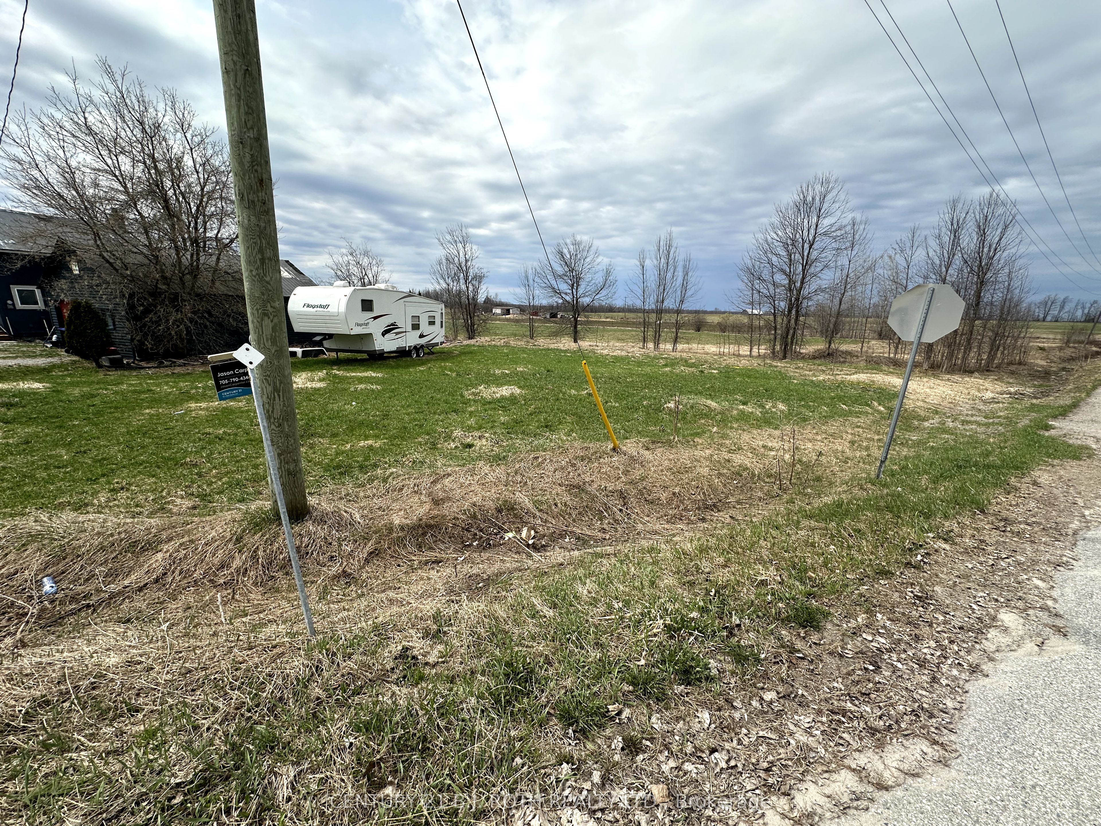 3364 Monck Road Property Photo 1