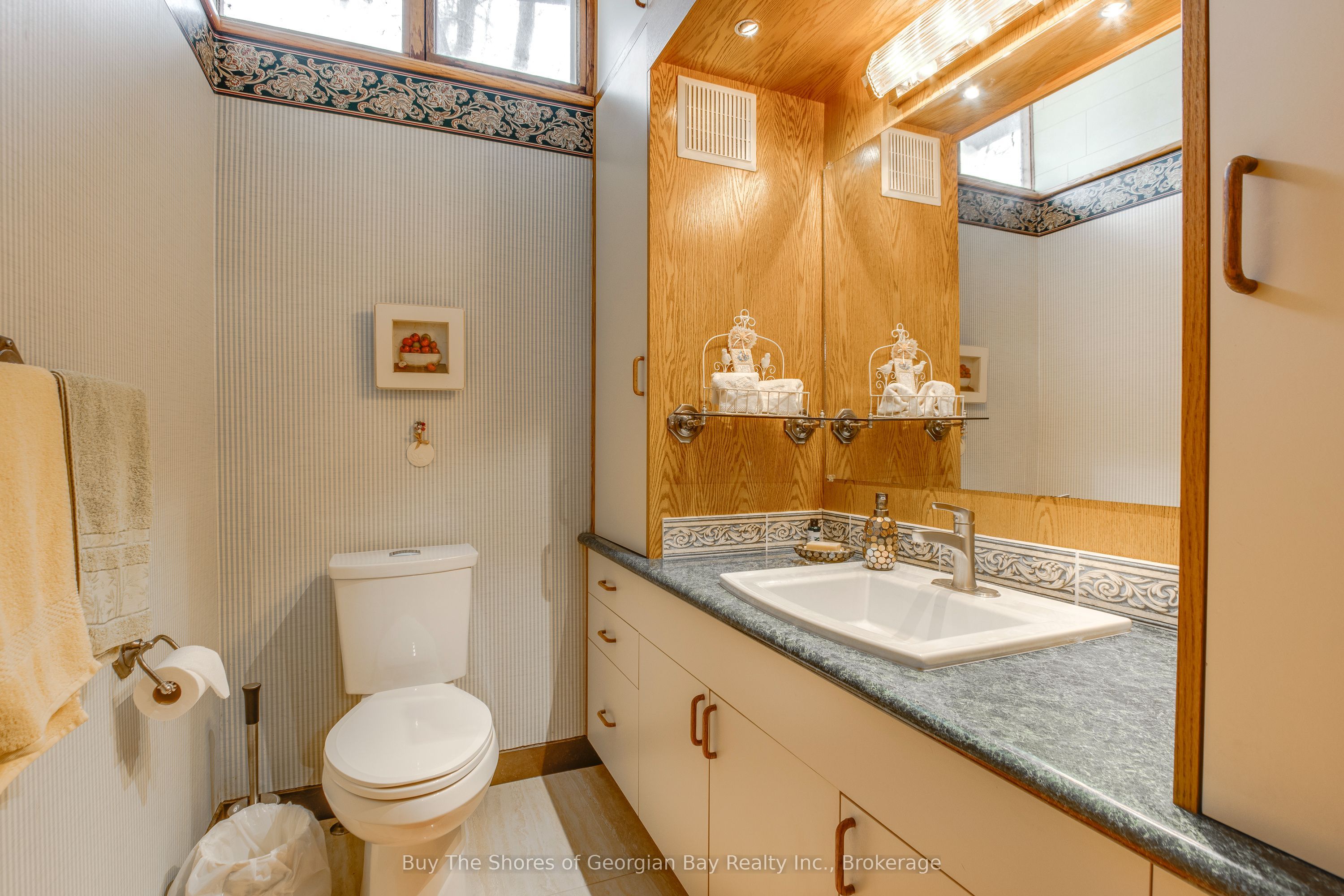 38 Forest Harbour Parkway Property Photo 12