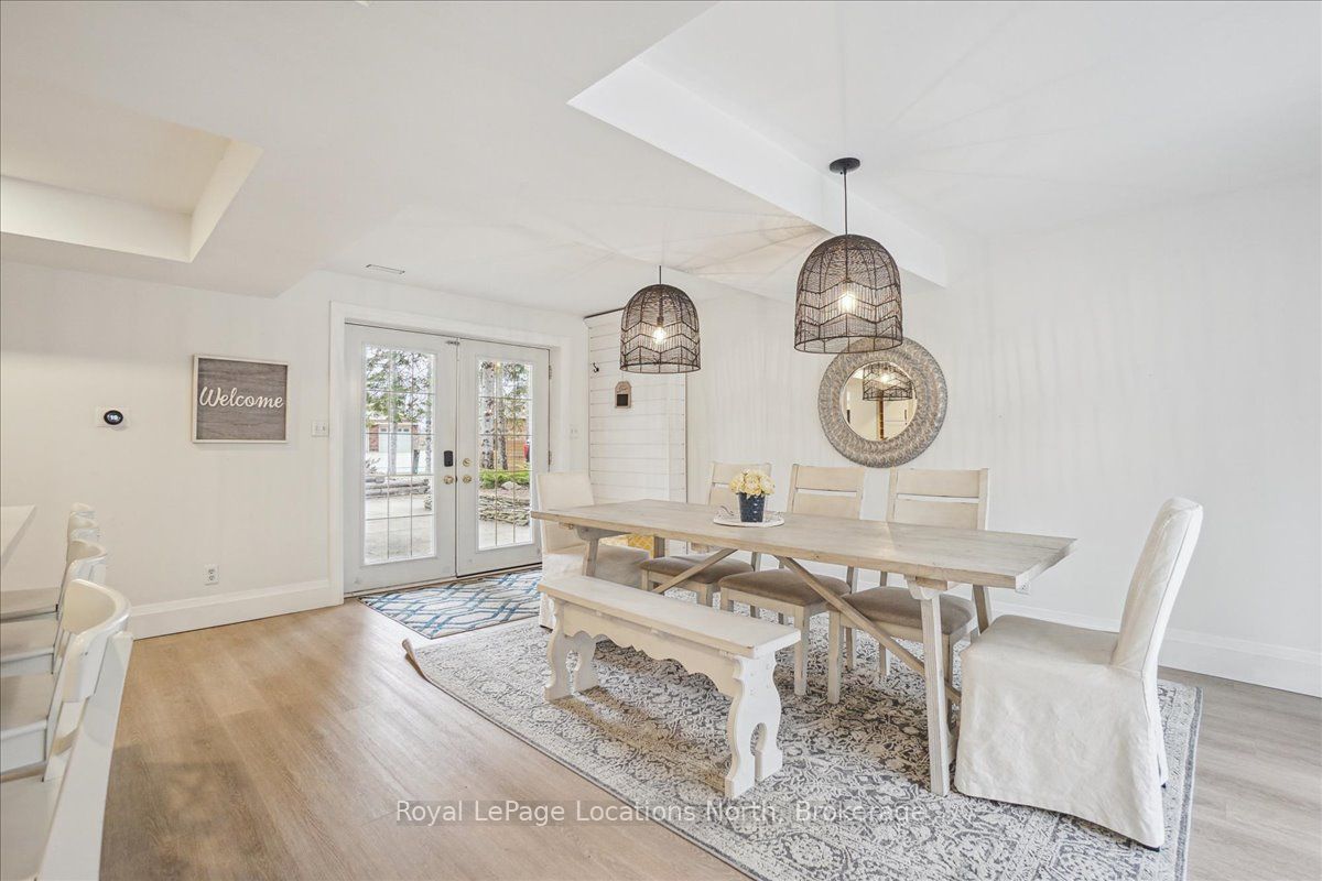 64 48th Street Property Photo 8