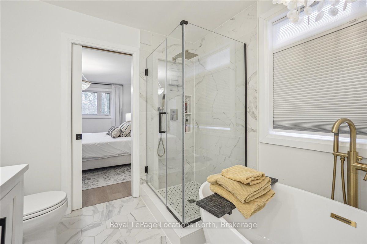 64 48th Street Property Photo 20