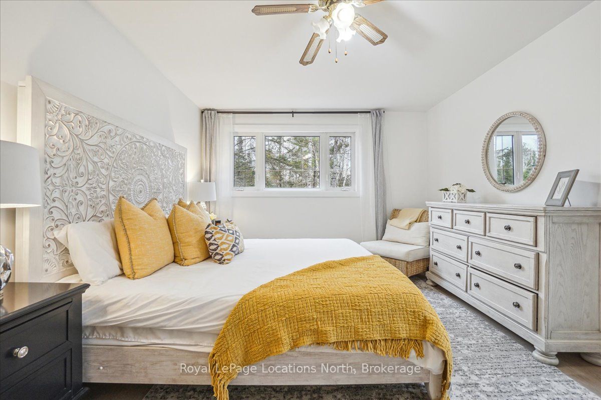 64 48th Street Property Photo 22