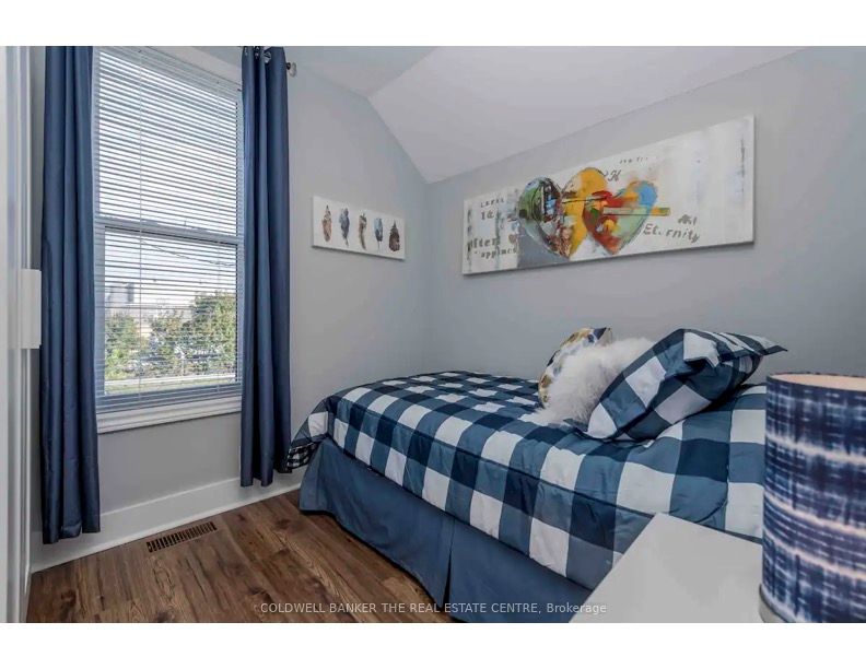 245 Atherley Road Property Photo 7