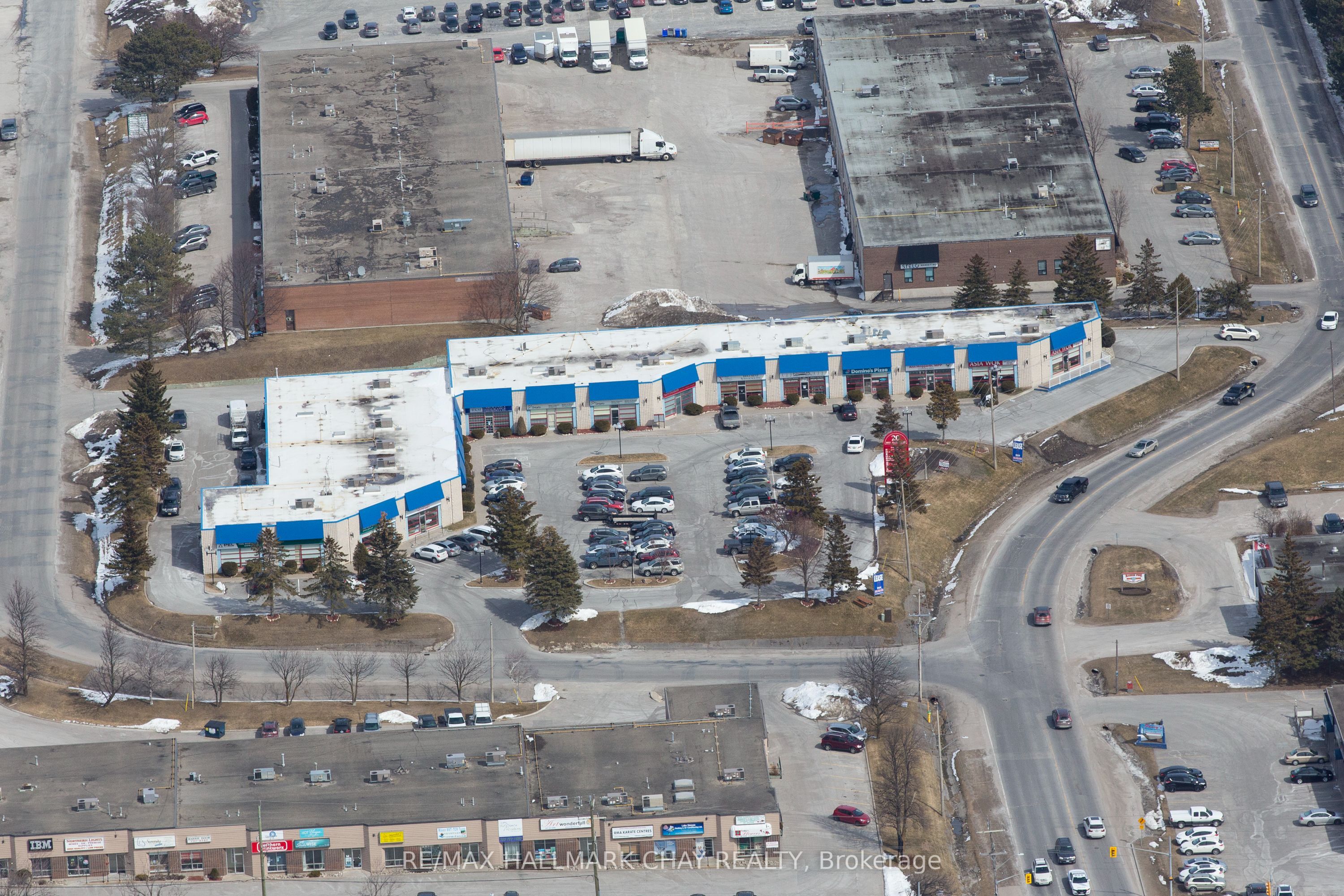 #unit 4 - 20 Bell Farm Road Property Photo 2