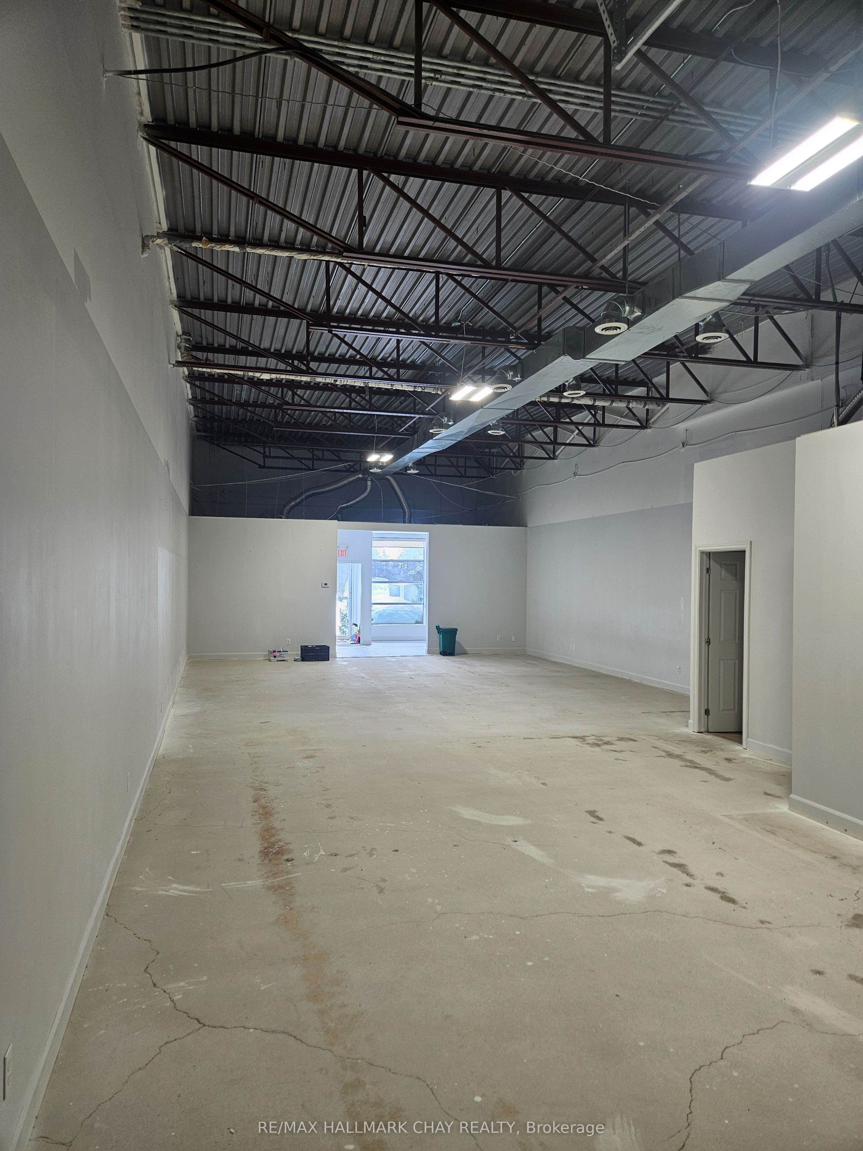 #unit 4 - 20 Bell Farm Road Property Photo 4
